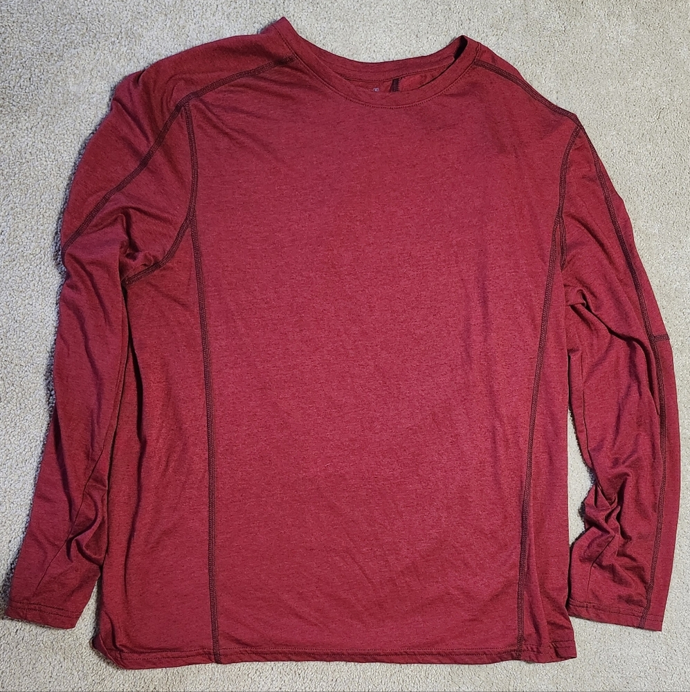 Swiss Tech Activewear Base T-Shirt Men L (42-44) Long Sleeve RED New without tag